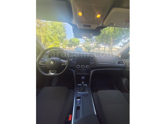 Sahibinden Renault Megane 1.3 TCe Touch 2025 Model