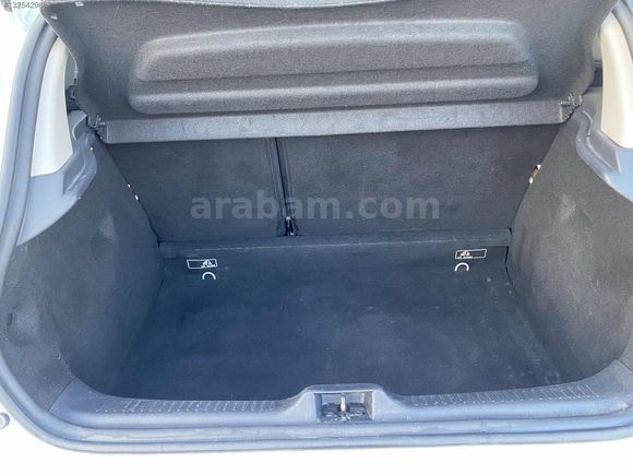 2017 MODEL 98 BİN KM CLİO ICON HATASIZ BOYASIZ OTOMATİK VİTES