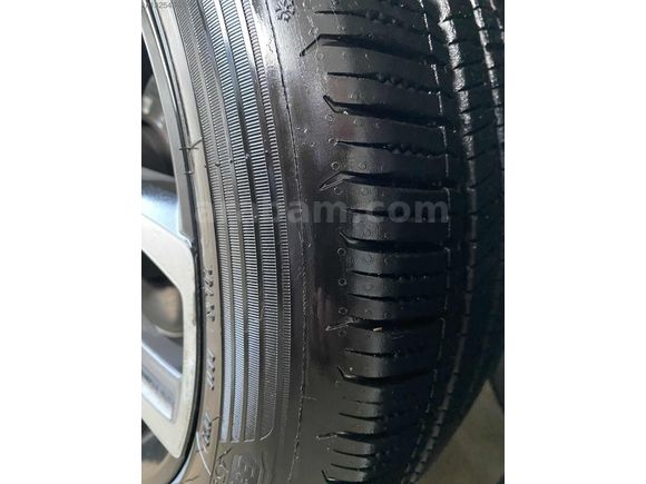 2017 MODEL 98 BİN KM CLİO ICON HATASIZ BOYASIZ OTOMATİK VİTES
