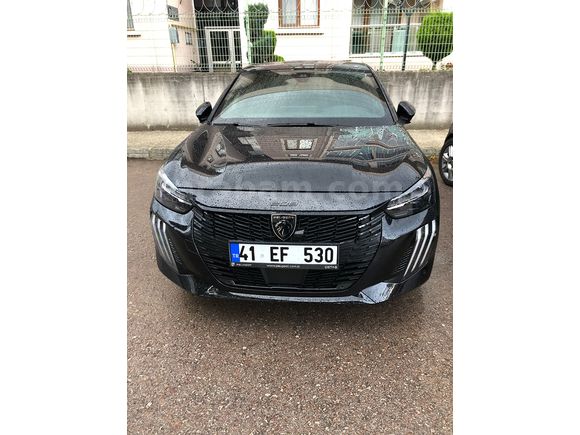Sahibinden Peugeot e-208 GT 2024 Model 