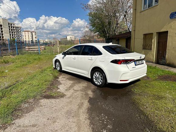 Sahibinden Toyota Corolla 1.5 Dream 2021 Model 