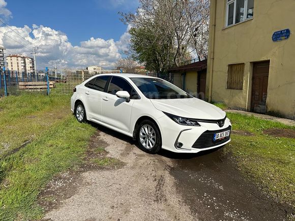 Sahibinden Toyota Corolla 1.5 Dream 2021 Model 