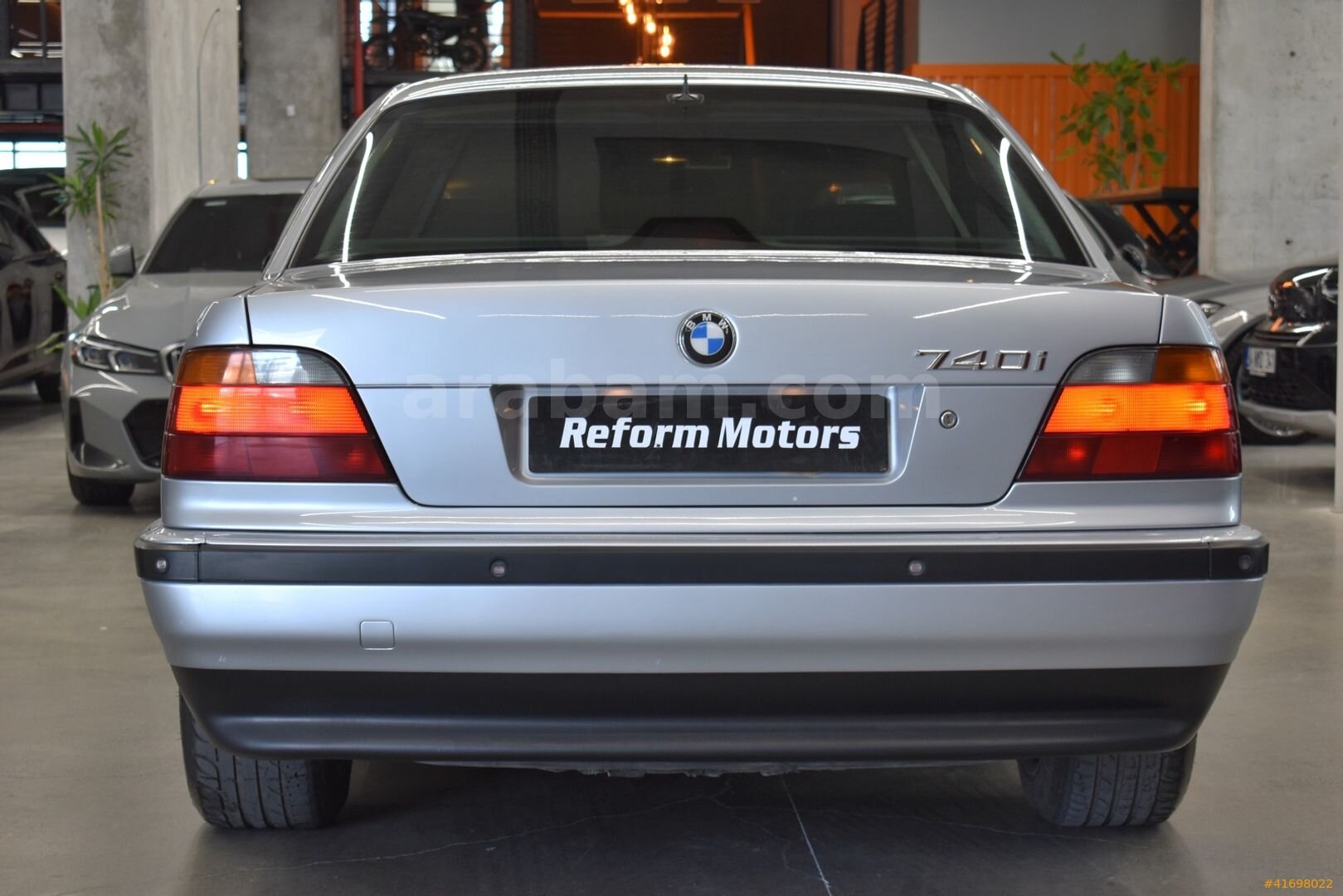 Galeriden BMW 7 Serisi 740i 1998 Model İstanbul 333.100 km Gri 7