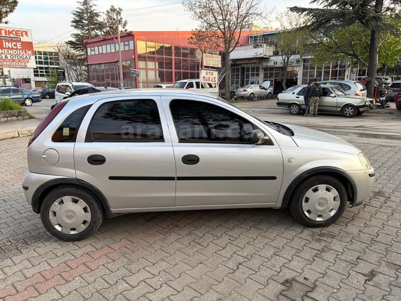 Sahibinden Opel Corsa 1.3 CDTI Essentia 2004 Model