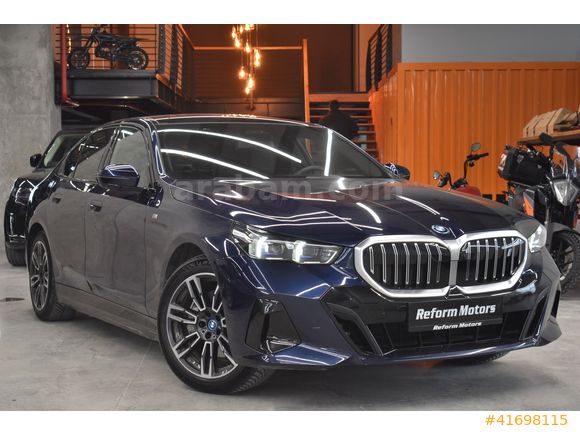 REFORM MOTORS 2024 BMW İ5 EDRIVE 40 M SPORT "B&W+HEAD-UP+ISITMA"