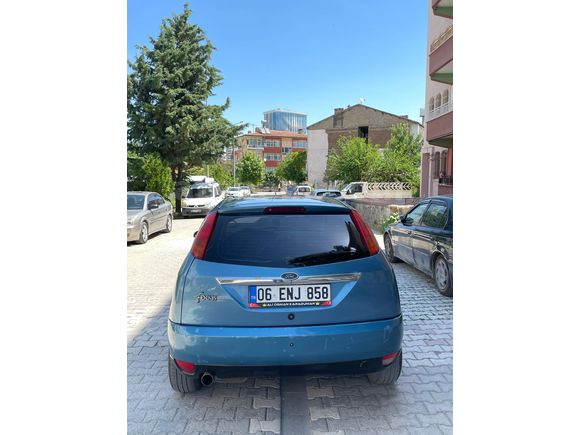 Sahibinden Ford Focus 1.6 Ghia 2000 Model
