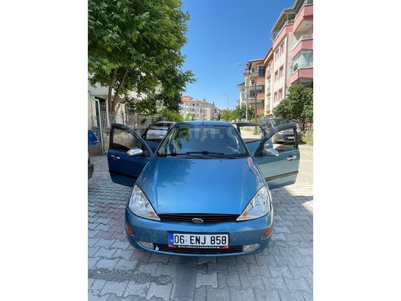 Sahibinden Ford Focus 1.6 Ghia 2000 Model