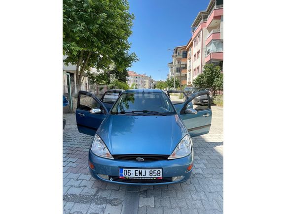 Sahibinden Ford Focus 1.6 Ghia 2000 Model