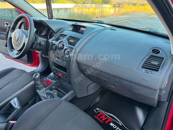 2005 MODEL İLK ELDEN BİRİNCİ SINIF TEMİZLİKTE MEGANE II