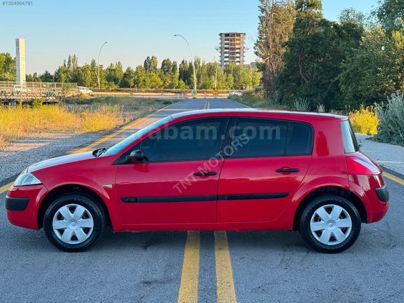 2005 MODEL İLK ELDEN BİRİNCİ SINIF TEMİZLİKTE MEGANE II