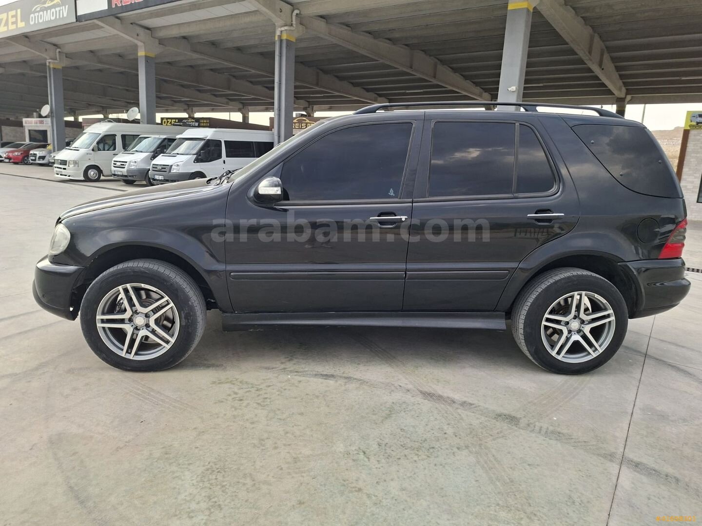 Galeriden Mercedes - Benz ML 400 CDI 2005 Model Denizli 377.000 km Siyah 7