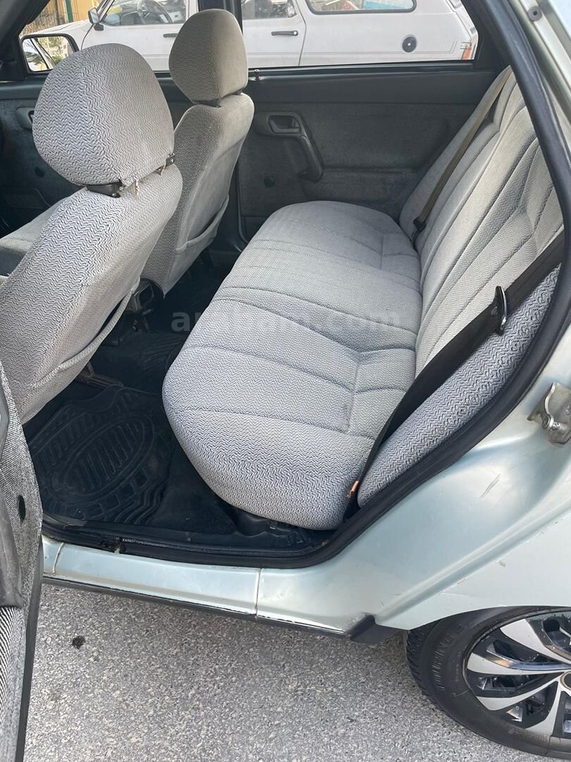 Sahibinden Lada Vega 1.5 1999 Model Kahramanmaraş 180.000 km Şampanya 7
