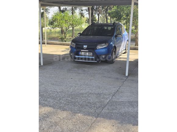Sahibinden Dacia Sandero 1.5 dCi Stepway 2014 Model  121.500 km Mavi
