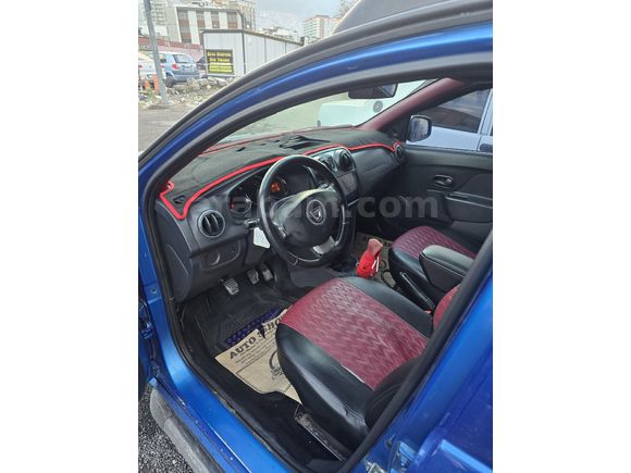 Sahibinden Dacia Sandero 1.5 dCi Stepway 2014 Model  121.500 km Mavi