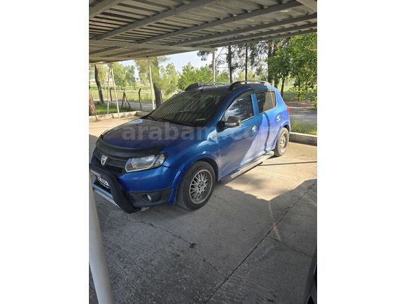 Sahibinden Dacia Sandero 1.5 dCi Stepway 2014 Model  121.500 km Mavi