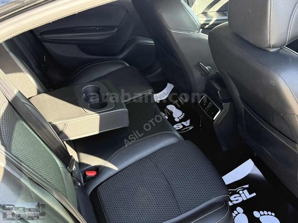 2020 MODEL RENAULT MEGANE 1.5 BLUEDCİ 115 HP İCON