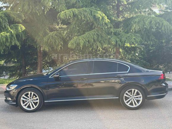 Sahibinden Volkswagen Passat 1.6 TDi BlueMotion Highline 2019 Model Ankara 194900 km Siyah