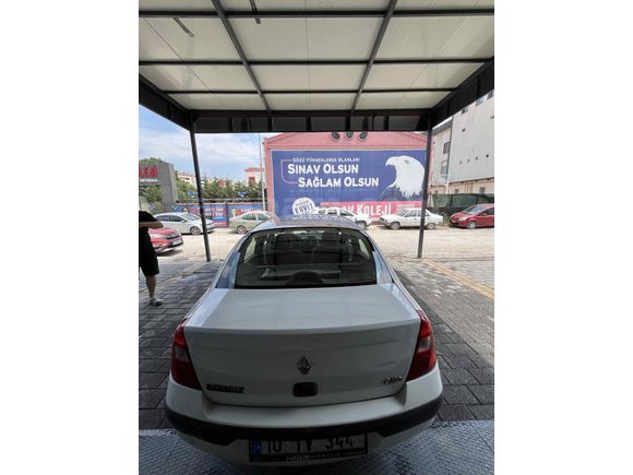Sahibinden Renault Clio 1.4 Authentique 2004 Model 