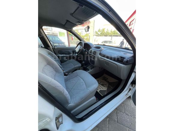 Sahibinden Renault Clio 1.4 Authentique 2004 Model 