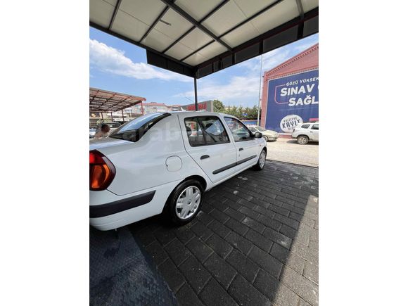 Sahibinden Renault Clio 1.4 Authentique 2004 Model 
