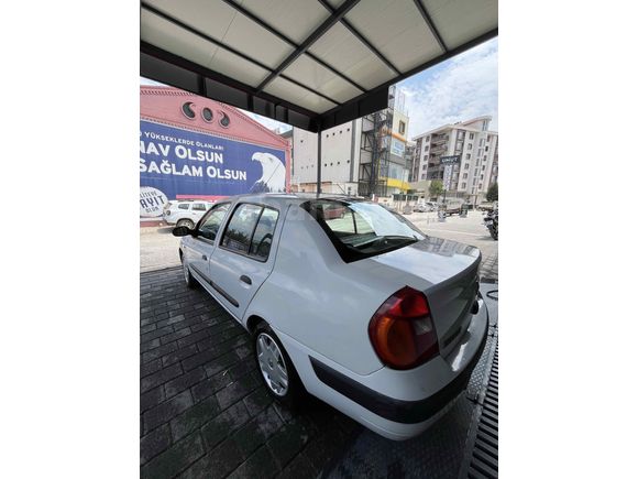 Sahibinden Renault Clio 1.4 Authentique 2004 Model 