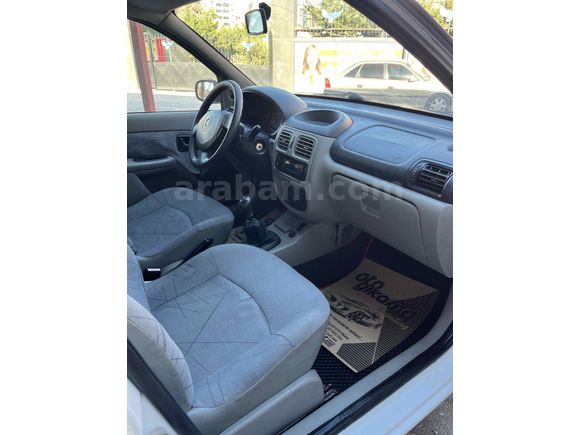 Sahibinden Renault Clio 1.4 Authentique 2004 Model 