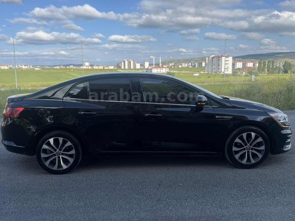 2021 Megane Icon 1.5 Blue dCi EDC | Hatasız & Boyasız