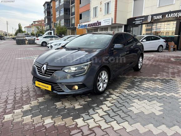 TANIK KARDEŞLERDEN İCON MEGANE DİZEL HATASIZ