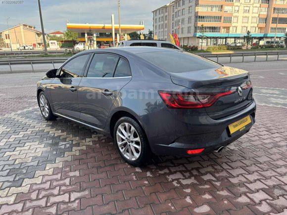 TANIK KARDEŞLERDEN İCON MEGANE DİZEL HATASIZ
