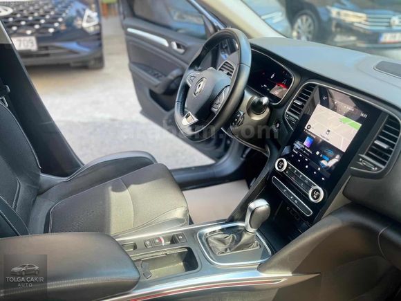 82-BİNDE-2022-MODEL-1.5-BLUE DCİ-İCON-TESLA-EKRAN-OTOMATİK-PARK