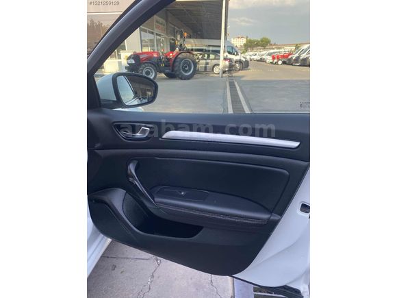 2022 HATASIZ MEGANE ICON 76.000 KM'DE