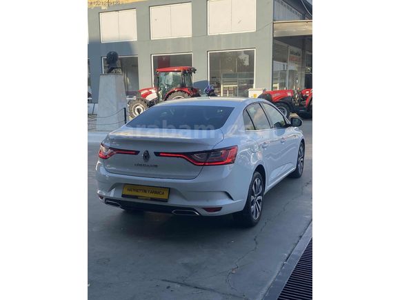 2022 HATASIZ MEGANE ICON 76.000 KM'DE