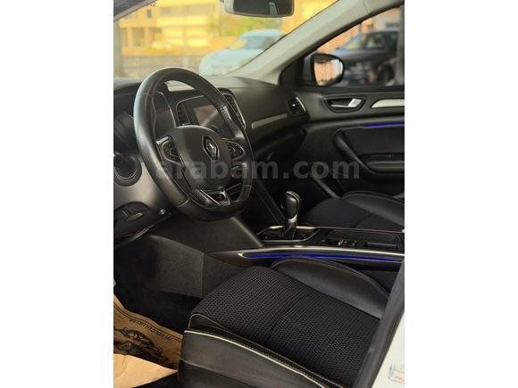 MEGANE 4 İCON 85 BİNDE 2020 MODEL HATASIZZ