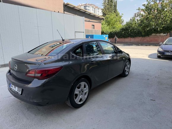 Galeriden Opel Astra 1.6 Edition 2014 Model Malatya