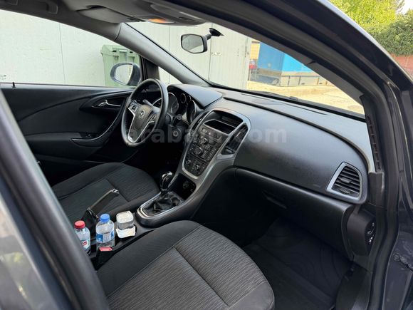 Galeriden Opel Astra 1.6 Edition 2014 Model Malatya
