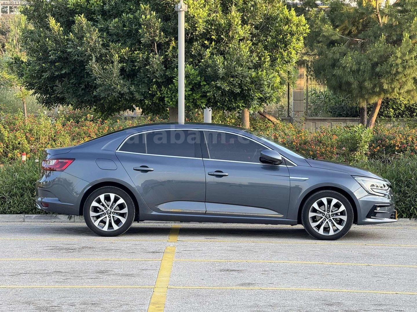Galeriden Renault Megane 1.5 Blue DCI Icon 2024 Model Adana 20.000 km Mavi 7