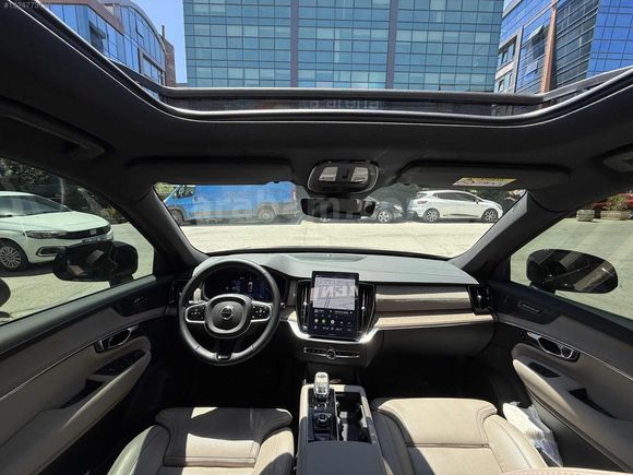 2025 Volvo Xc90 Bright = Lansman Renk PPF kaplama=19bin Km