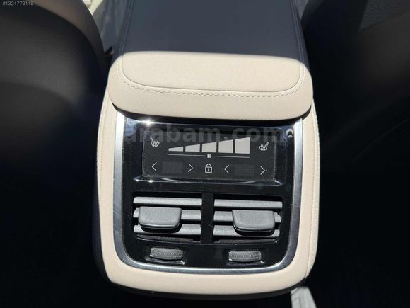 2025 Volvo Xc90 Bright = Lansman Renk PPF kaplama=19bin Km