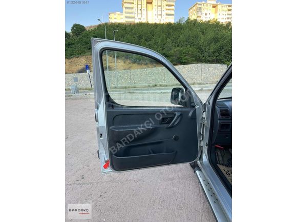 2001 model otomobil ruhsatlı partner