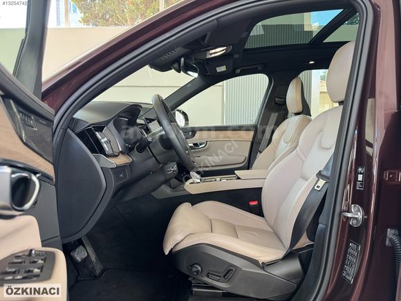 ÖZKINACI'DAN 2025XC90 B5 PLUSBRIGHT 11.000KM %20KDV-KARTA TAKSİT