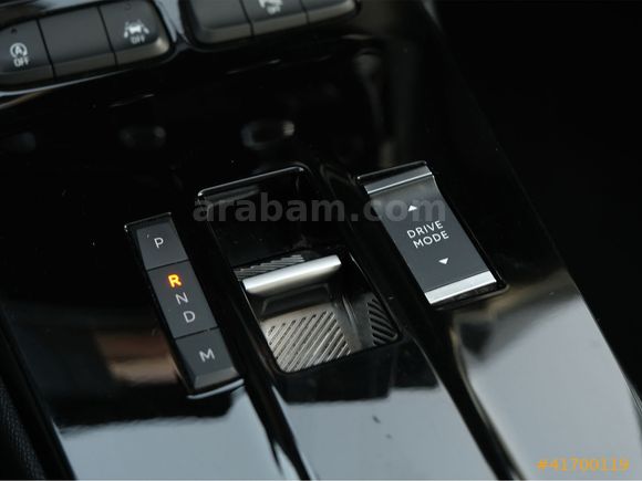 OTOSTORE'DAN Mokka 1.2 Turbo AT8 Elegance 2023