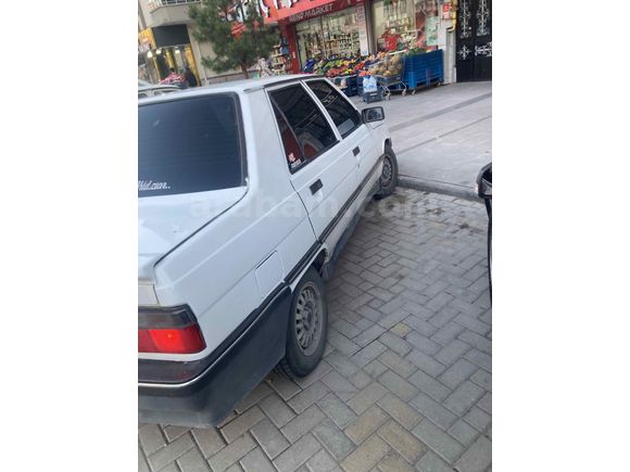 Sahibinden Renault R 9 1.4 Broadway GTE 1994 Model 