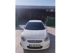 Sahibinden Hyundai Accent Blue 1.6 CRDI Prime 2013 Model