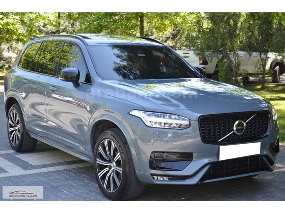 EKSPRES PLAZA'DAN 2022 VOLVO XC90 2.0 B5 PLUS DARK HATASIZ