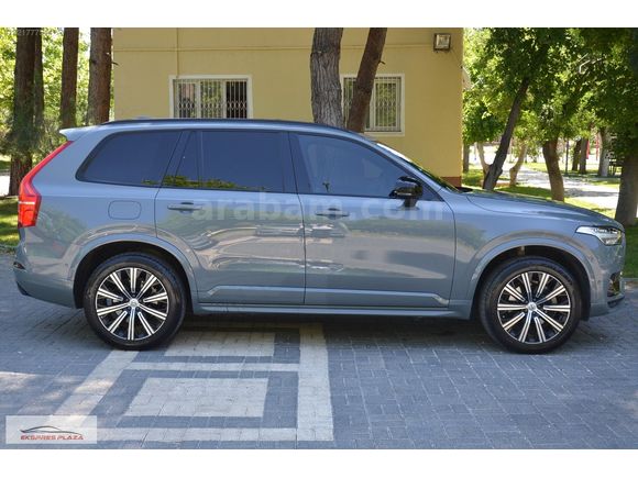 EKSPRES PLAZA'DAN 2022 VOLVO XC90 2.0 B5 PLUS DARK HATASIZ