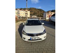 Sahibinden Kia Ceed 1.6 CRDi Concept SW 2012 Model Muğla