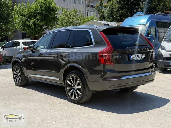 HATASIZ BOYASIZ DEĞİŞENSİZ HASAR KAYITSIZ 30 BIN KM 7 KİŞİLİK