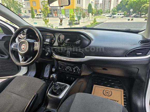 SIFIRDAN TEK EL SERVİS BAKIMLI 2018 FIAT EGEA 1.4 EASYPLUS HB