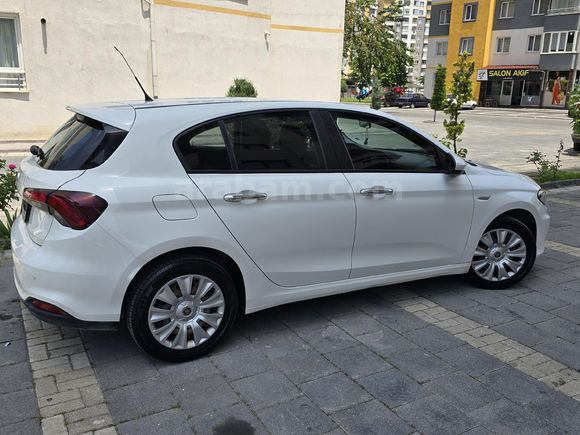 SIFIRDAN TEK EL SERVİS BAKIMLI 2018 FIAT EGEA 1.4 EASYPLUS HB