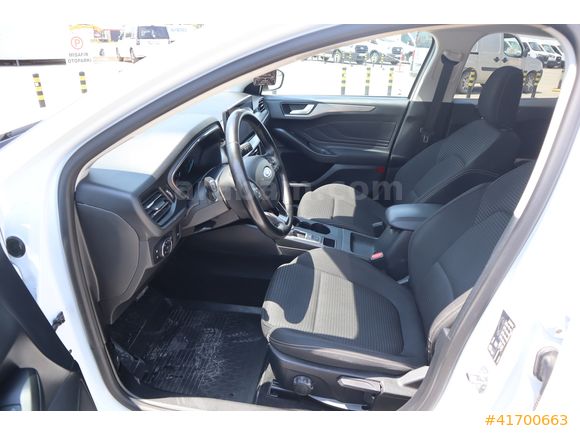 BÜYÜKSOYLU FİLO/2024 MODEL FORD FOCUS 1.5 ECOBLUE TITANIUM STIL